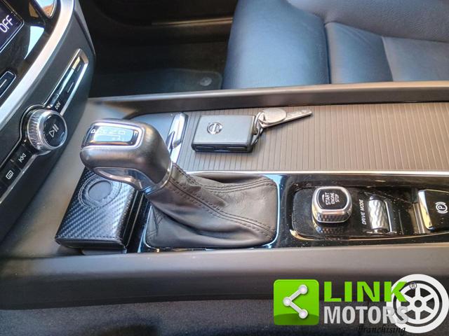 VOLVO V60 usata, con Bluetooth