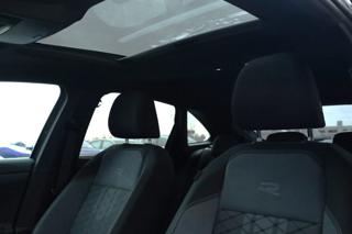 VOLKSWAGEN Taigo usata, con Autoradio