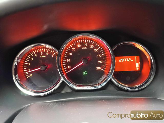 DACIA Sandero usata, con Specchietti laterali elettrici