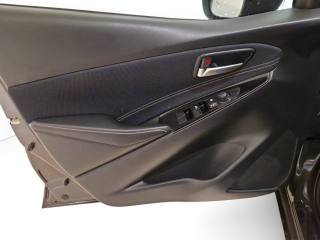 MAZDA 2 usata, con Bluetooth