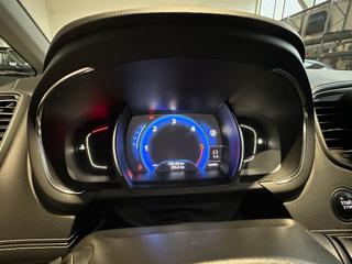 RENAULT Scenic usata, con Controllo automatico clima