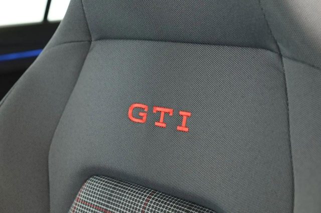VOLKSWAGEN Golf GTI usata, con Park Distance Control