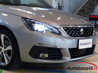 PEUGEOT 308 usata, con Sospensioni sportive