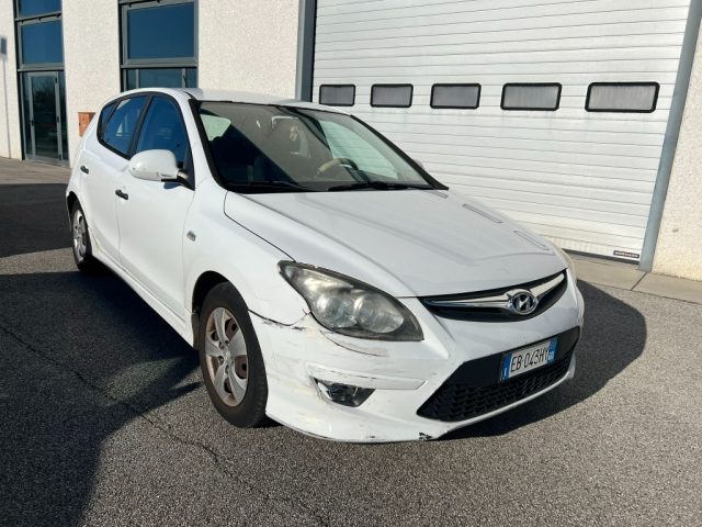 HYUNDAI i30 usata, con Antifurto