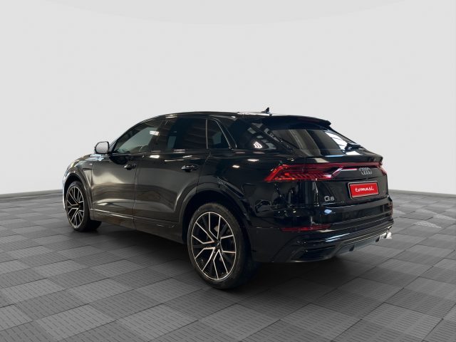 AUDI Q8 usata 2