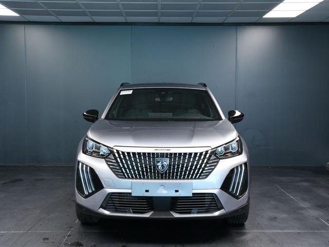 PEUGEOT 2008 usata, con Airbag