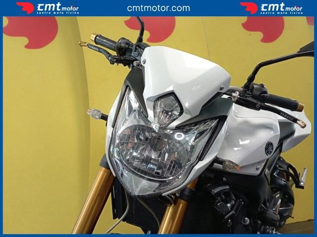 YAMAHA FZ8 usata 5