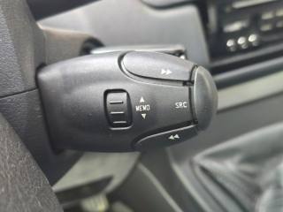 PEUGEOT 807 usata, con Sensori di parcheggio posteriori