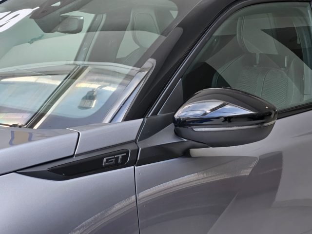 PEUGEOT 2008 usata, con Alzacristalli elettrici
