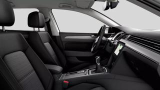 VOLKSWAGEN Passat Variant usata, con Autoradio