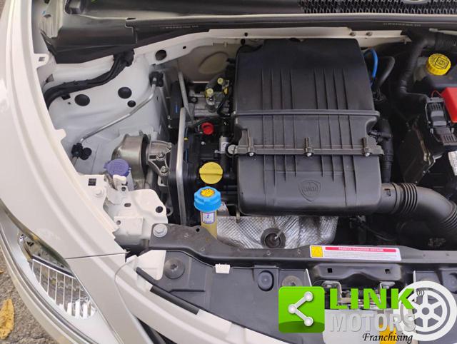 LANCIA Ypsilon usata, con Sedile posteriore sdoppiato