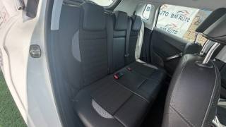 PEUGEOT 2008 usata, con Autoradio