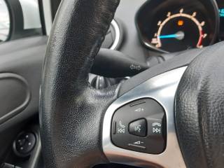 FORD Fiesta usata, con Lettore CD