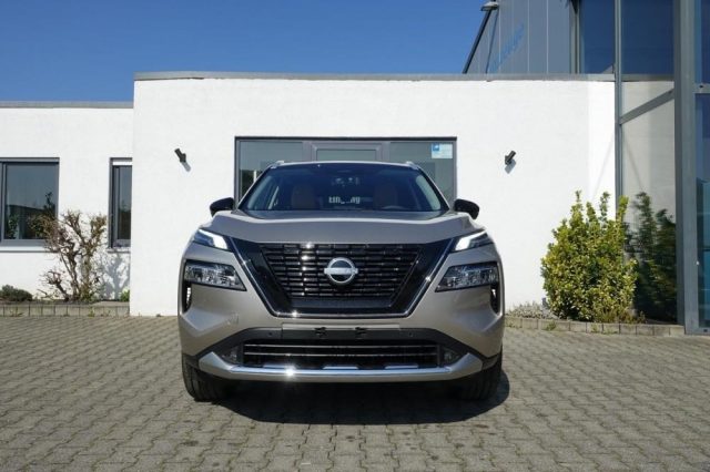 NISSAN X-Trail usata, con Airbag
