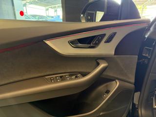 AUDI Q8 usata, con Controllo automatico clima