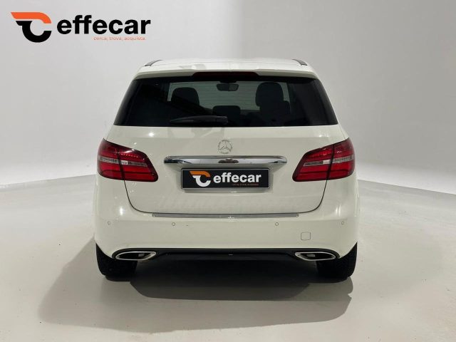 MERCEDES-BENZ B 180 usata, con Alzacristalli elettrici