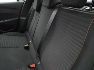 PEUGEOT 208 usata, con USB