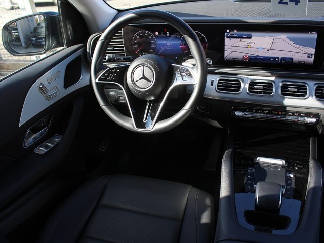 MERCEDES-BENZ GLE 300 usata, con Sedili riscaldati