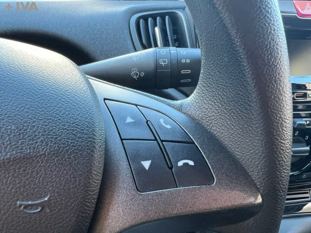 LANCIA Ypsilon usata 23