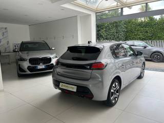 PEUGEOT 208 usata, con USB
