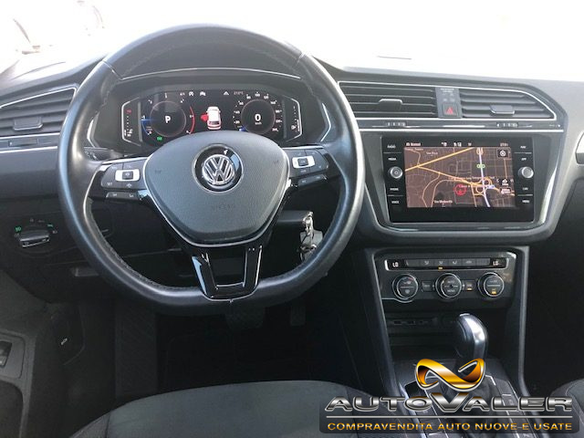VOLKSWAGEN Tiguan usata, con Fendinebbia
