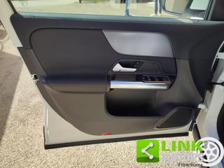 MERCEDES-BENZ GLA 200 usata 20