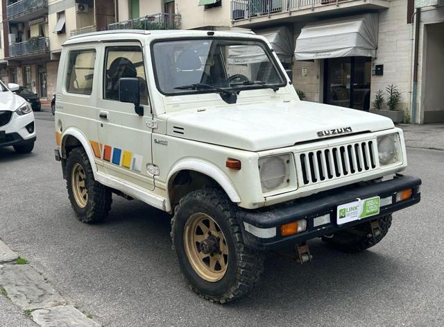 SUZUKI Samurai usata, con Kit fumatori