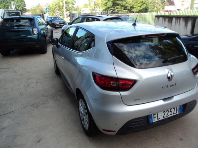 RENAULT Clio usata, con Airbag Passeggero