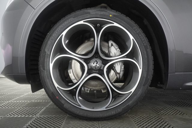 ALFA ROMEO Stelvio usata 14
