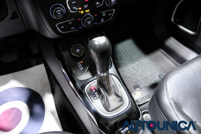 JEEP Compass usata, con Bluetooth