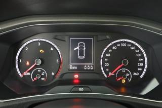 VOLKSWAGEN T-Roc usata 6