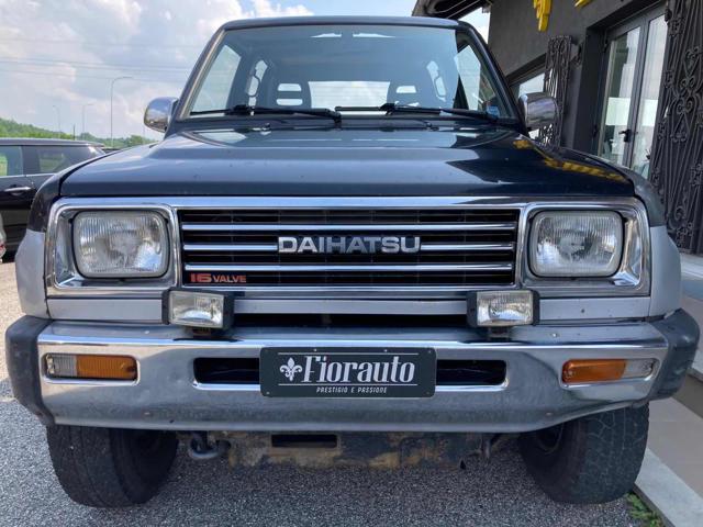 DAIHATSU Feroza usata, con Airbag
