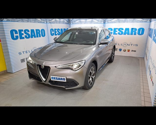 ALFA ROMEO Stelvio usata, con Cerchi in lega