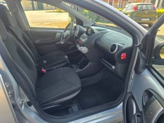 TOYOTA Aygo usata 68