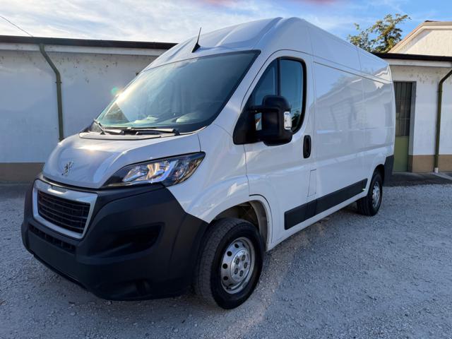 PEUGEOT Boxer usata, con ABS