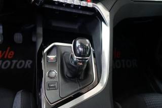 PEUGEOT 3008 usata, con Servosterzo