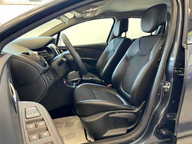 RENAULT Clio usata, con Chiusura centralizzata