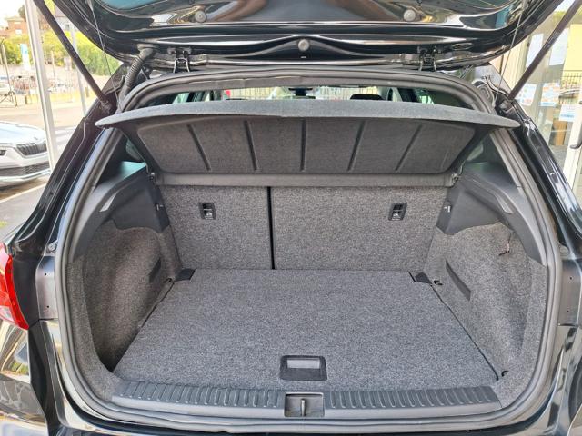 SEAT Arona usata, con Sedile posteriore sdoppiato