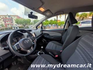 TOYOTA Yaris usata, con Bluetooth