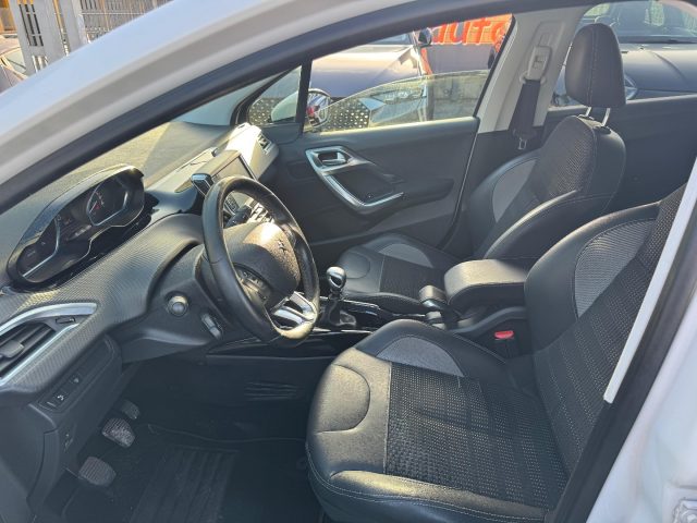 PEUGEOT 2008 usata, con Chiusura centralizzata