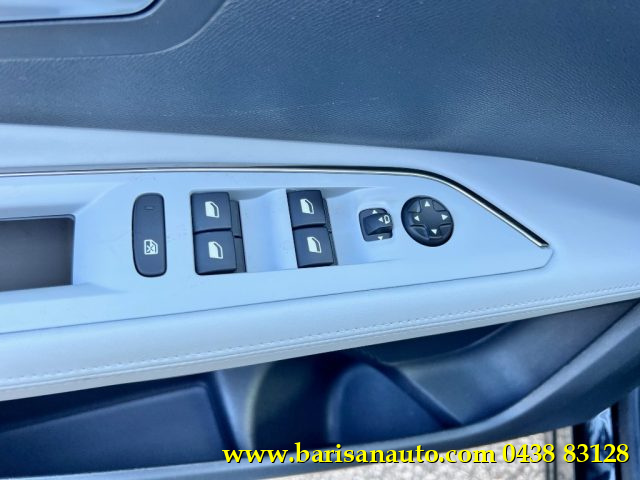 PEUGEOT 3008 usata, con Chiusura centralizzata
