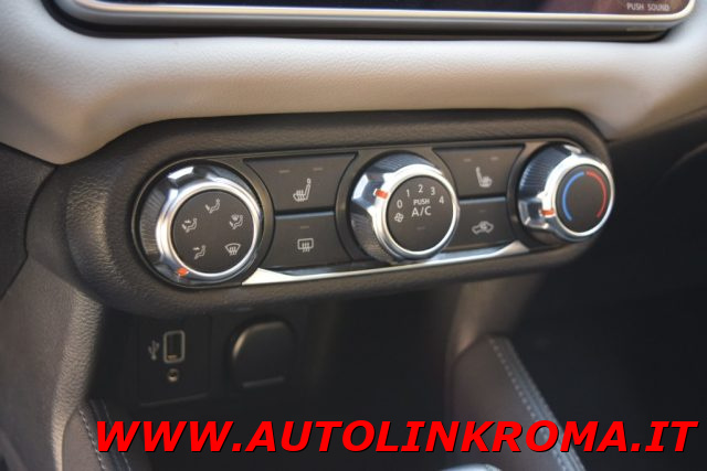 NISSAN Micra usata, con USB