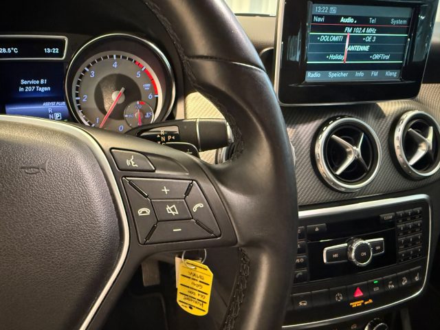 MERCEDES-BENZ GLA 200 usata, con Controllo trazione