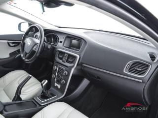 VOLVO V40 usata 11