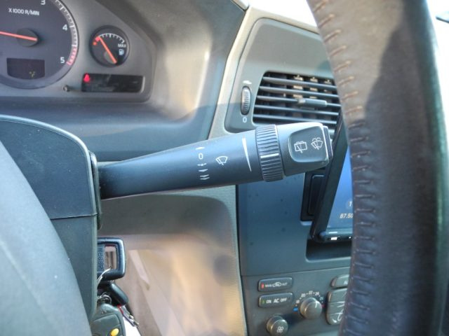 VOLVO XC70 usata, con Volante multifunzione