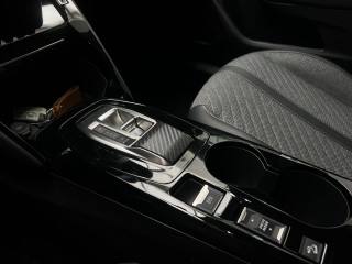 PEUGEOT 2008 usata, con Specchietti laterali elettrici
