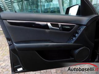MERCEDES-BENZ C 220 usata, con Regolazione elettrica sedili
