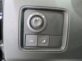 DACIA Duster usata, con Specchietti laterali elettrici
