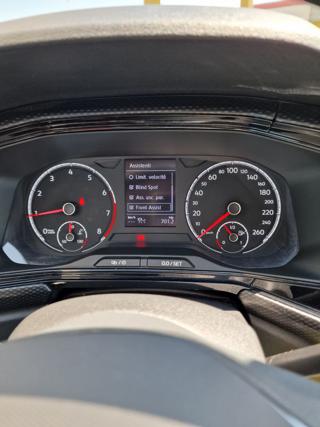 VOLKSWAGEN T-Cross usata, con ESP