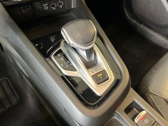 RENAULT Arkana usata 23